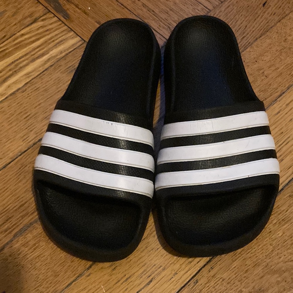 Adidas slippers black and white